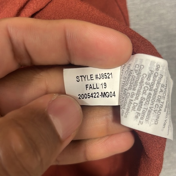 MADEWELL Rust Red Short Sleeve V-Neck Rhyme Top - Picture 11 of 11